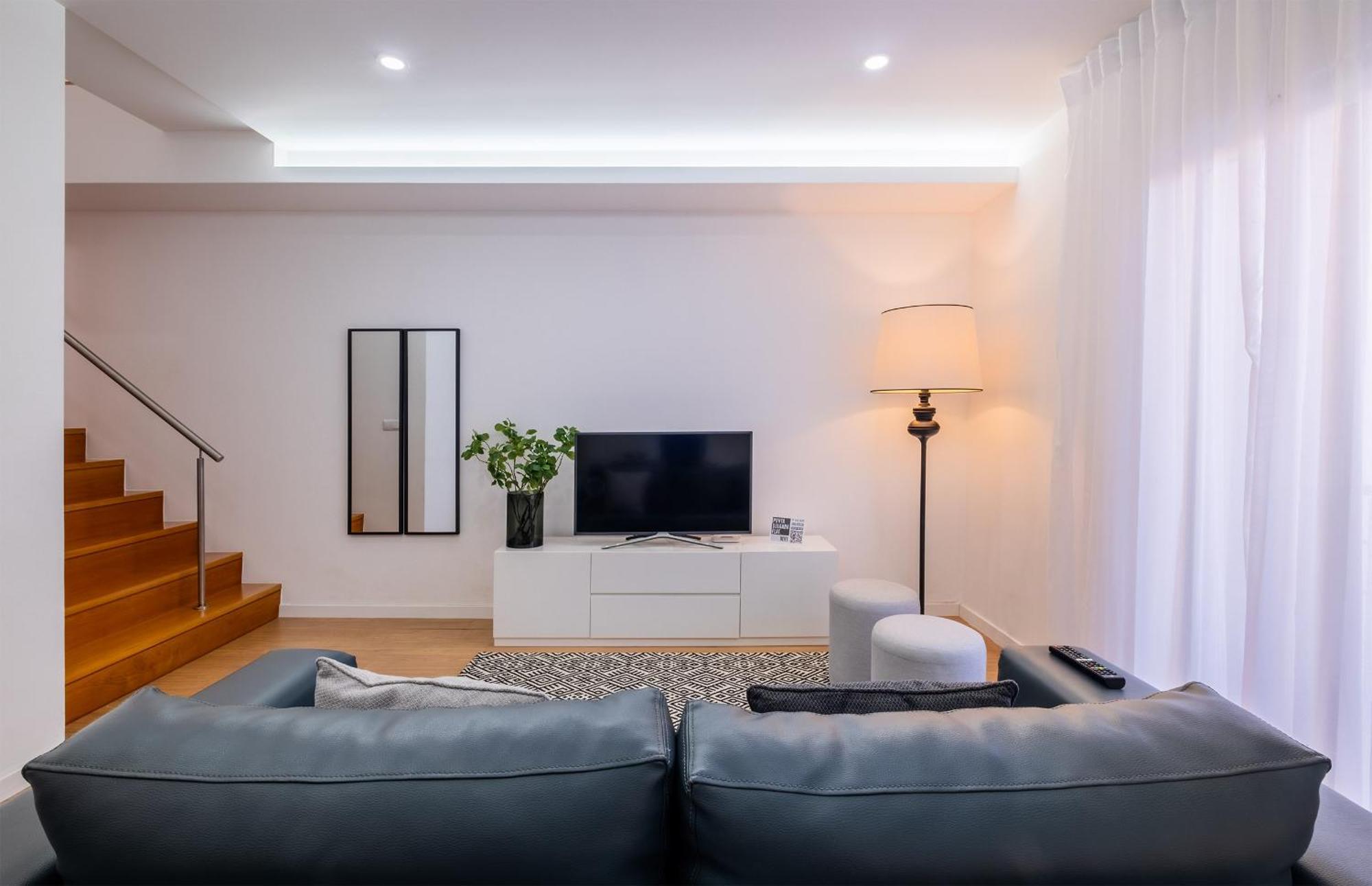 Апартаменты Ponta Delgada Flats - Host & Chill Экстерьер фото